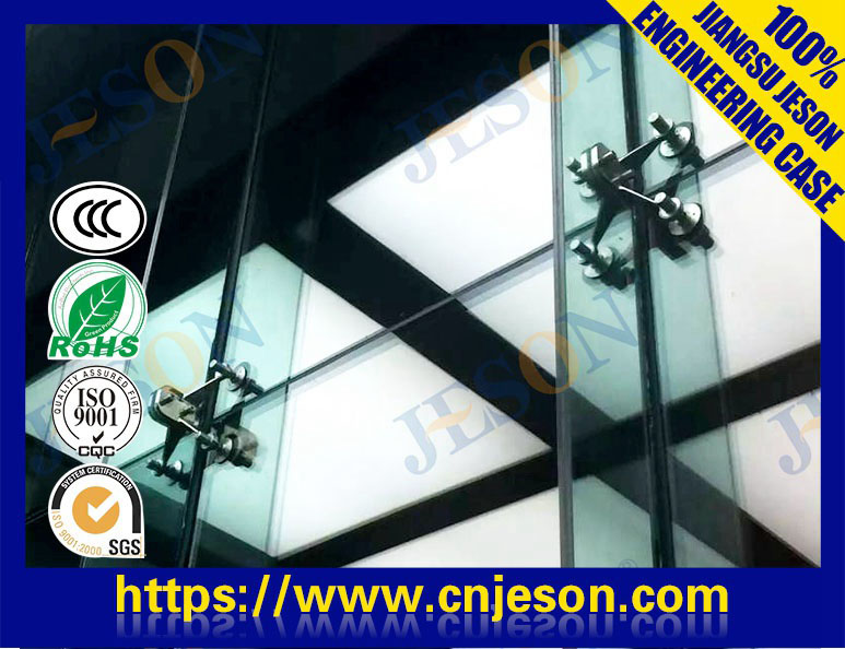 596691768.jpg 596691768.jpg