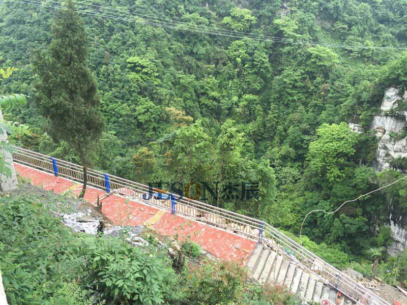 杰辰景區(qū)護(hù)欄 杰辰景區(qū)護(hù)欄