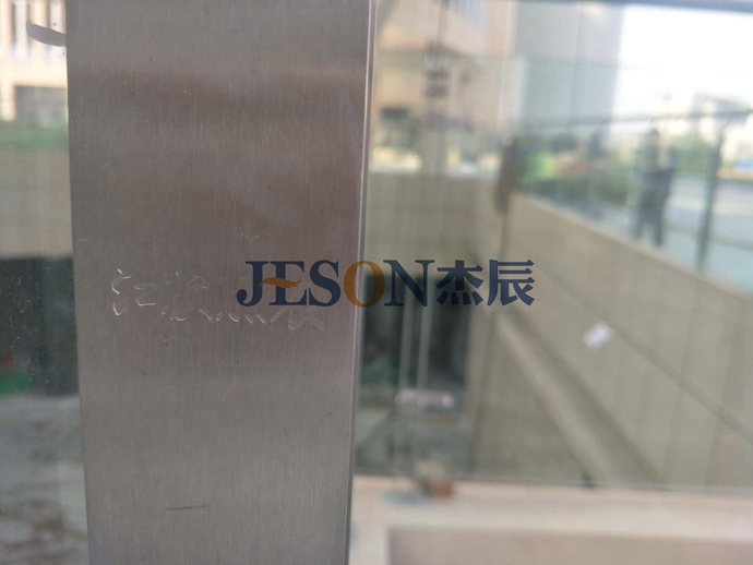 杰辰立柱 杰辰立柱