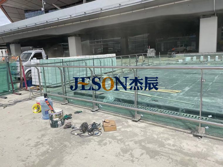 杰辰立柱 杰辰立柱